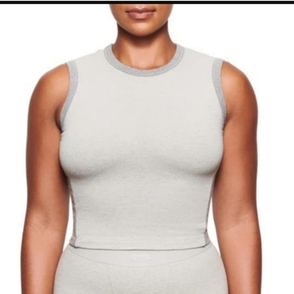 NWT Skims Outdoor Basic Cropped Top Size 4X